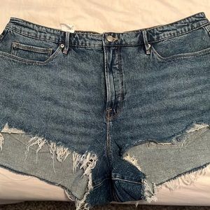 Short Good American shorts